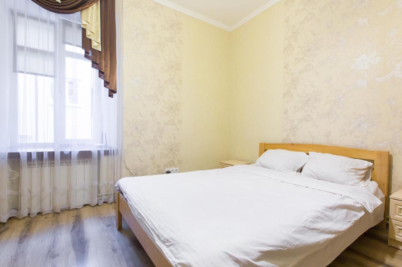 Квартира Подобово Біля Площі Ринок Вулиця Староєврейська 17 Lviv Exterior photo